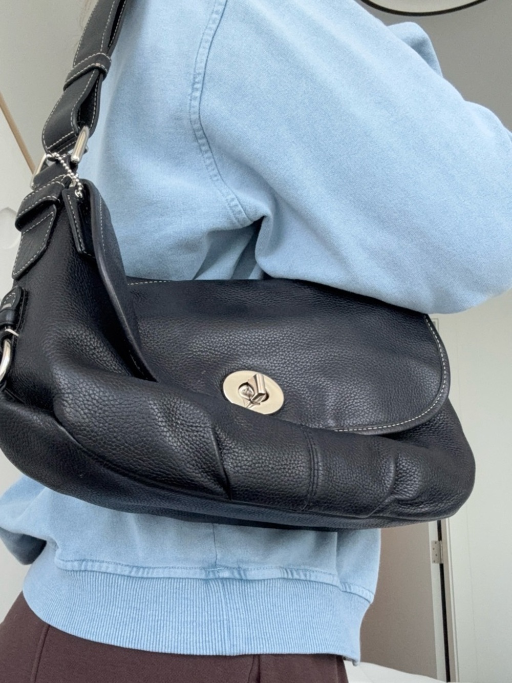 coach legacy - Picture 9 of 10